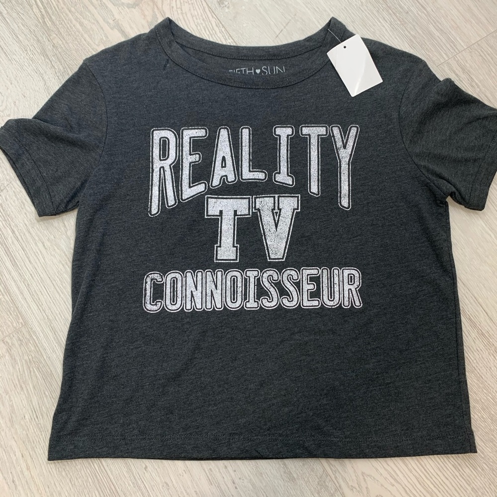 Fifth Sun Reality S TV Connoisseur Graphic Tee Charcoal Heather Gray Small‎ NWT